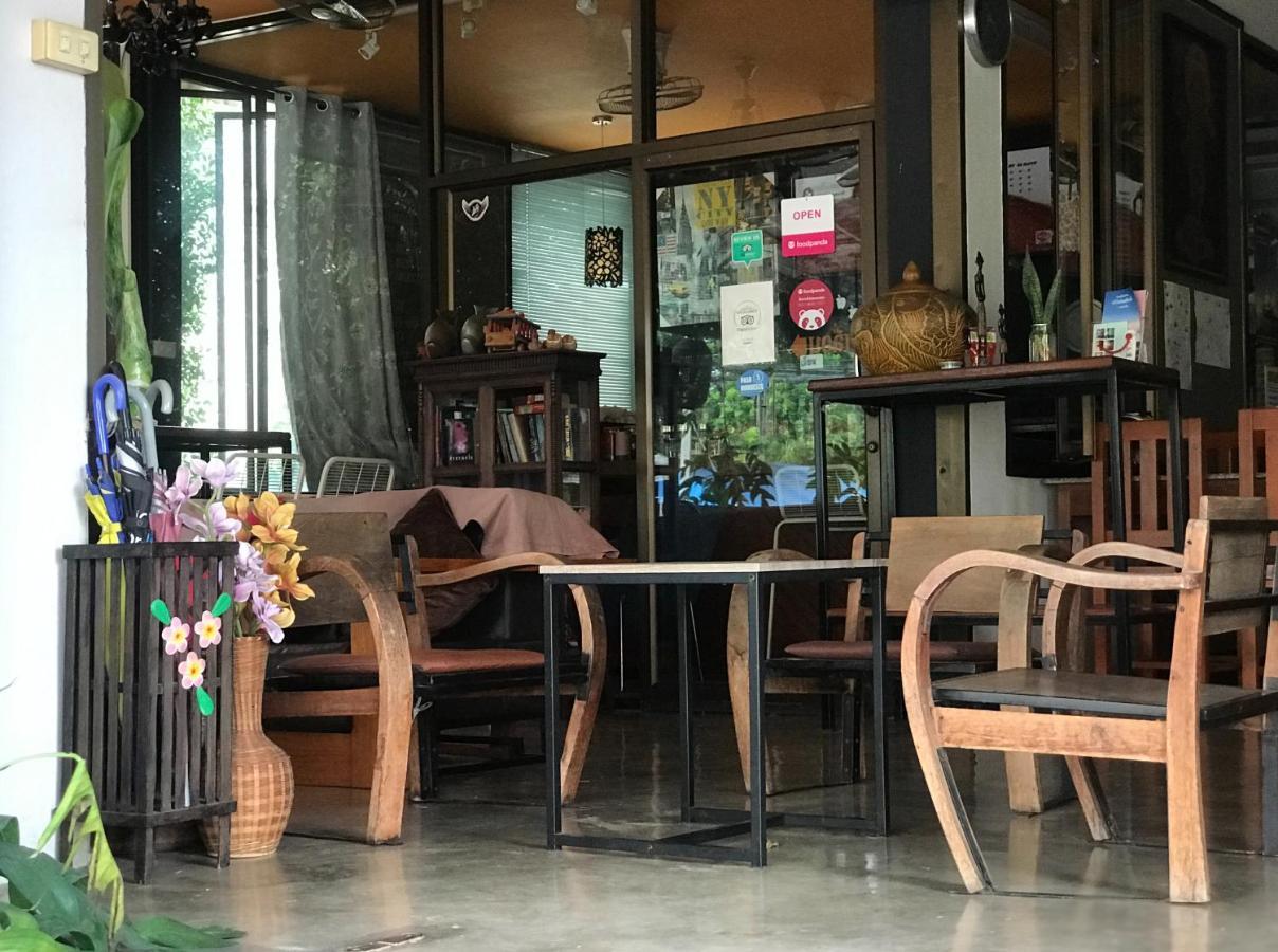 Ez House Hotel Sukhothai Ngoại thất bức ảnh